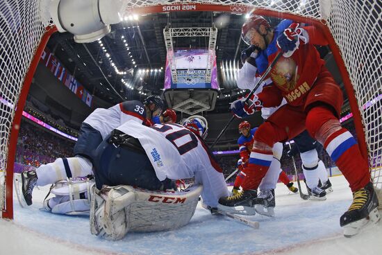 2014 Winter Olympics. Ice hockey. Men. Russia vs. Slovakia