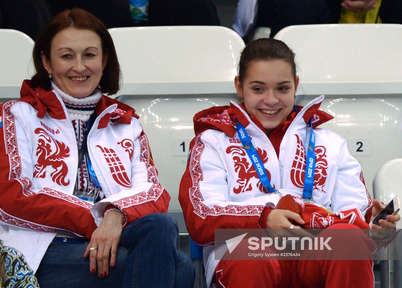 2014 Winter Olympics. Figure skating. Ice dance. Short program