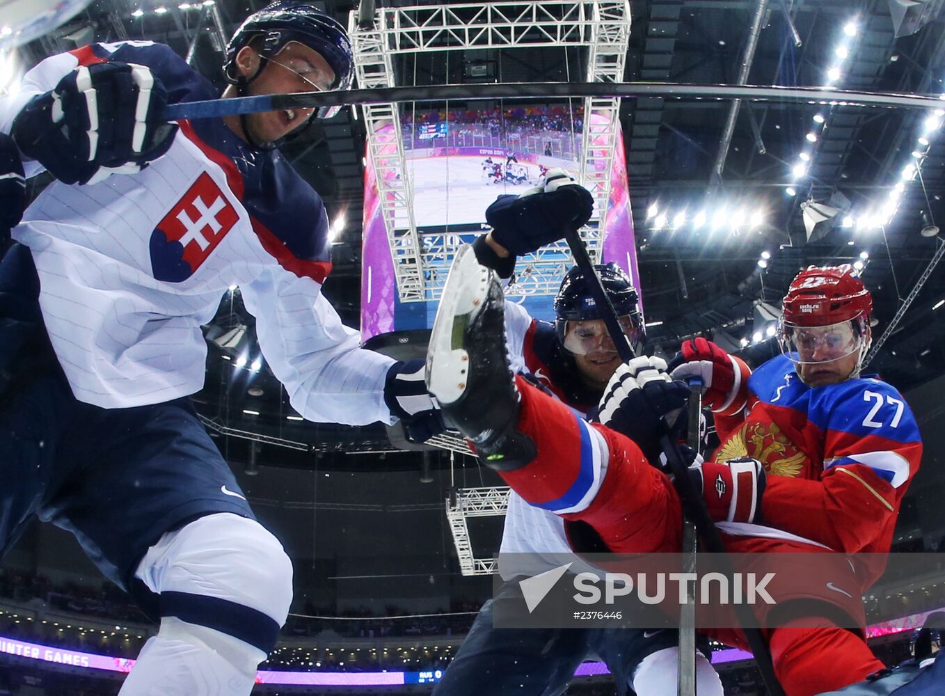 2014 Winter Olympics. Ice hockey. Men. Russia vs. Slovakia