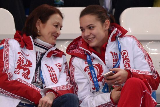 2014 Winter Olympics. Figure skating. Ice dance. Short program