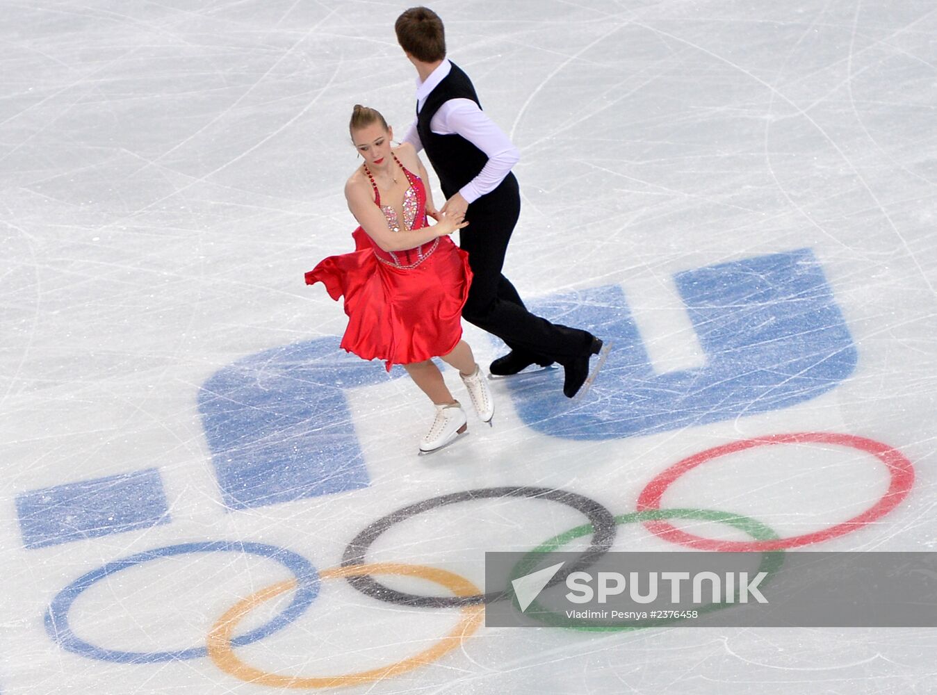 2014 Winter Olympics. Figure skating. Ice dance. Short program