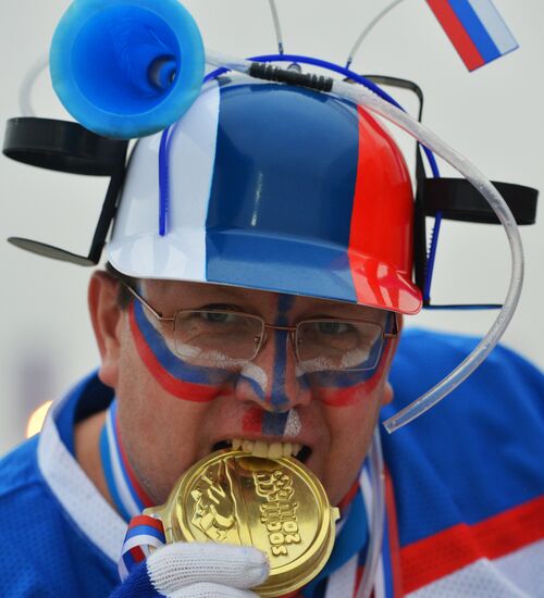2014 Winter Olympics. Ice hockey. Men. Russia vs. Slovakia