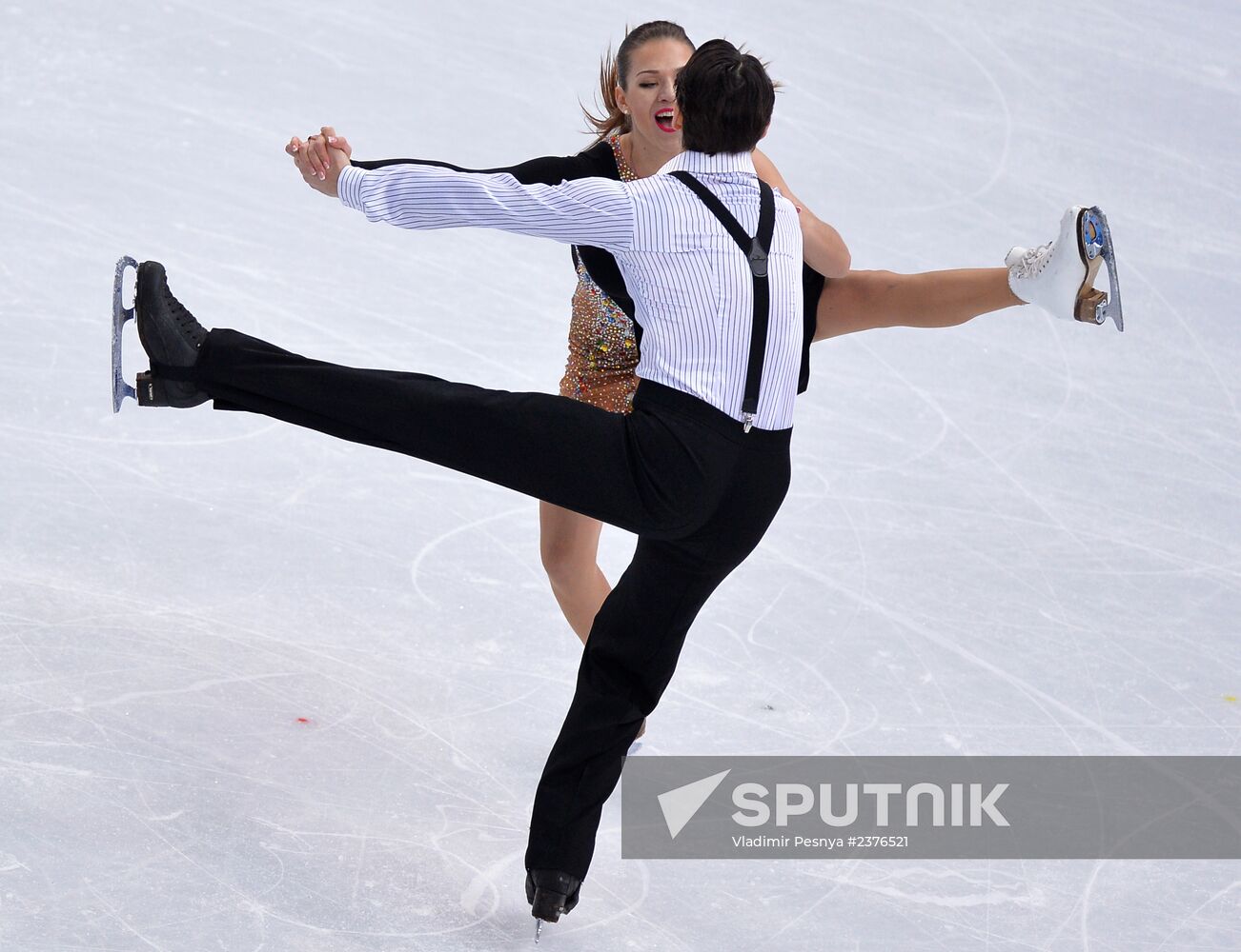 2014 Winter Olympics. Figure skating. Ice dance. Short program