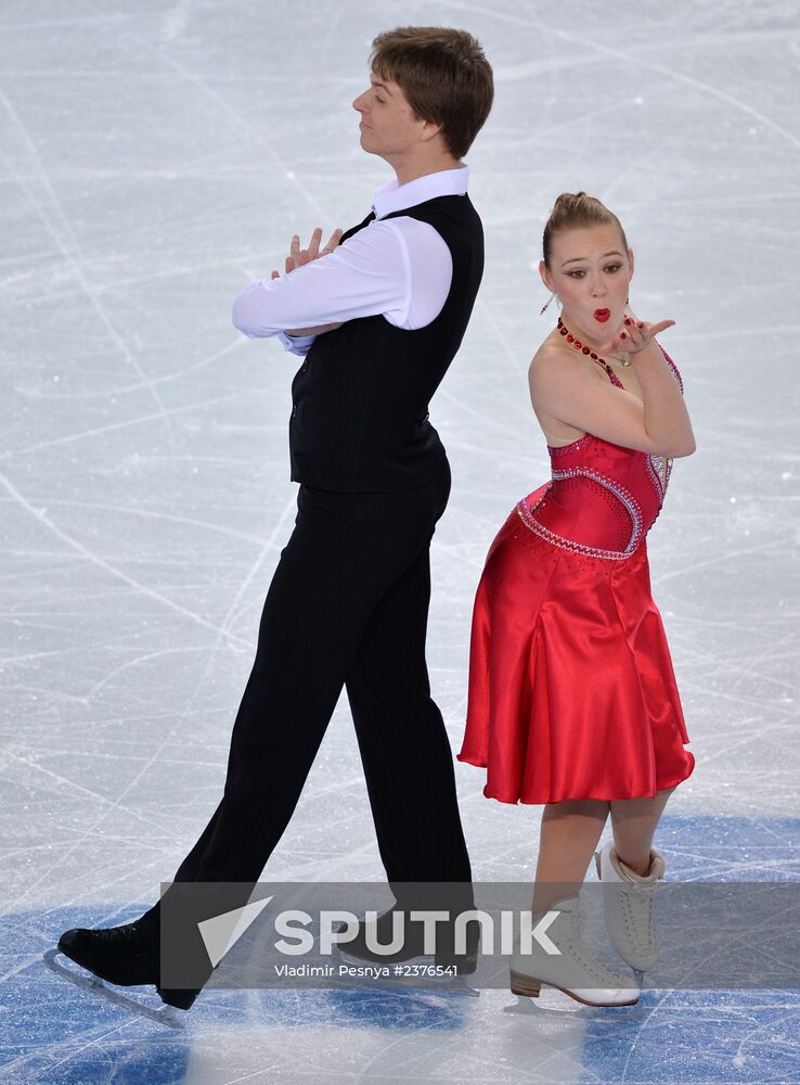 2014 Winter Olympics. Figure skating. Ice dance. Short program