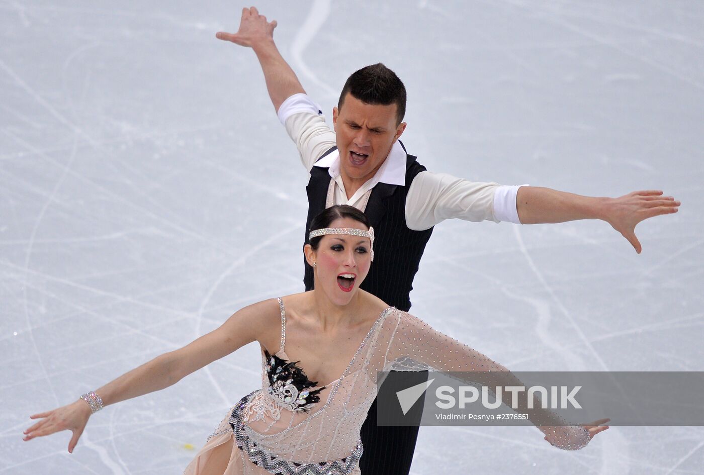 2014 Winter Olympics. Figure skating. Ice dance. Short program