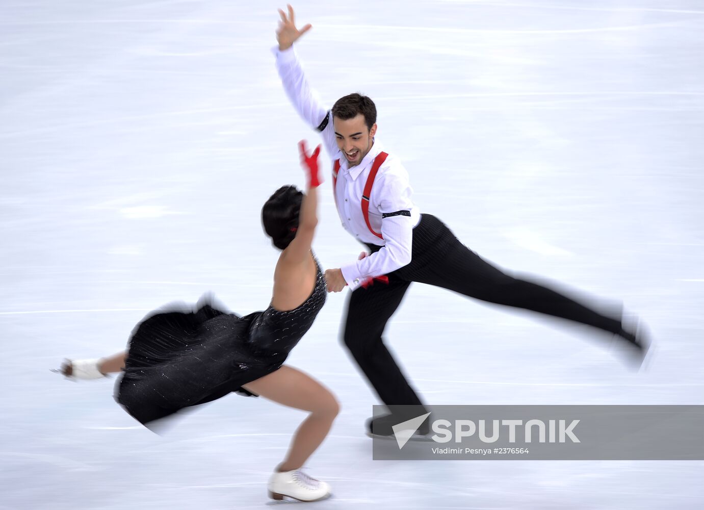 2014 Winter Olympics. Figure skating. Ice dance. Short program