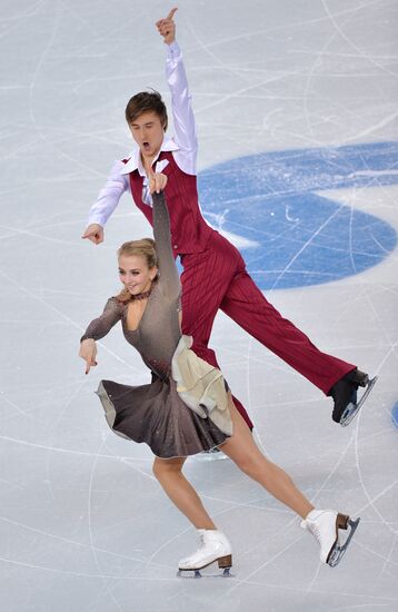 2014 Winter Olympics. Figure skating. Ice dance. Short program