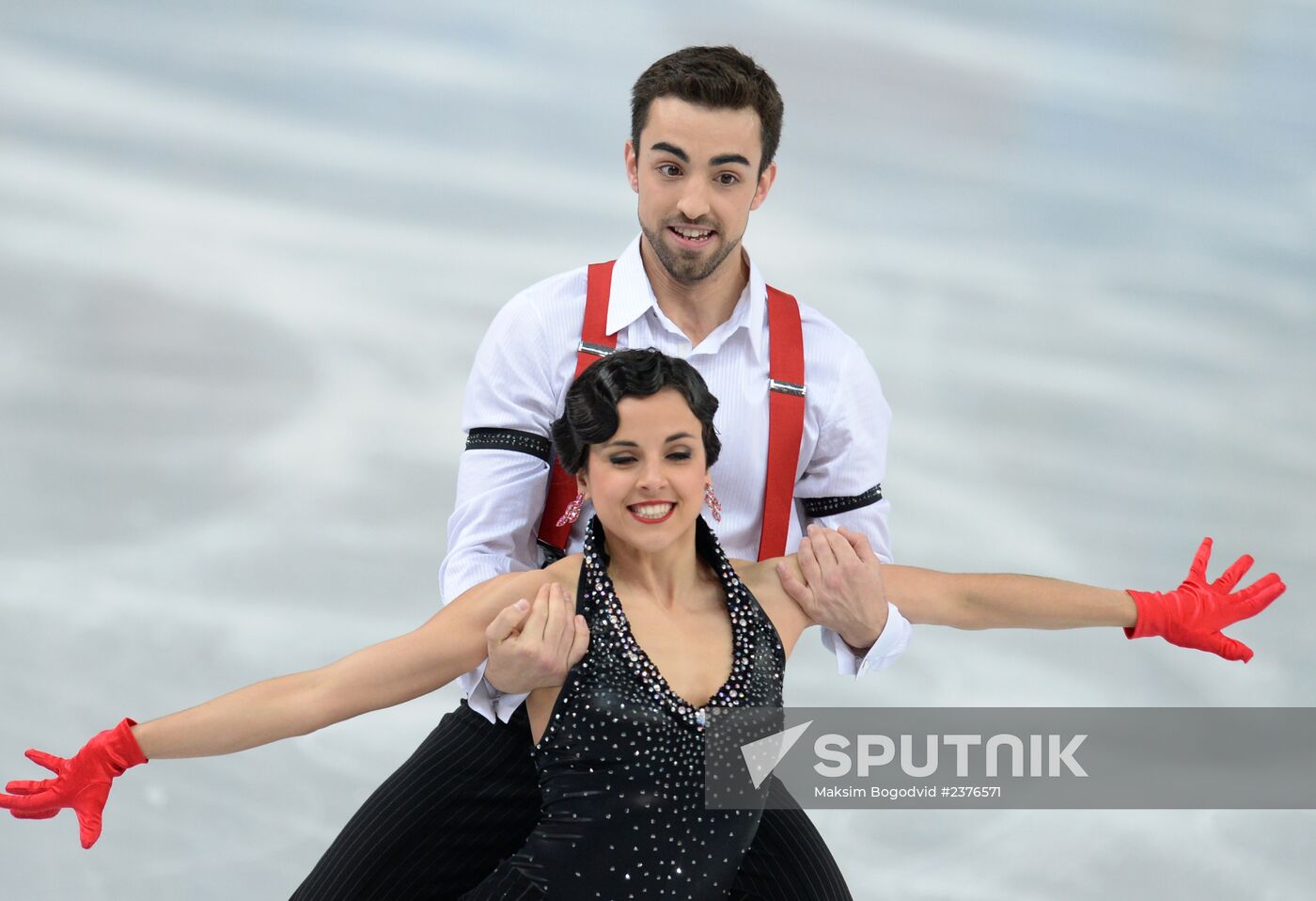 2014 Winter Olympics. Figure skating. Ice dance. Short program