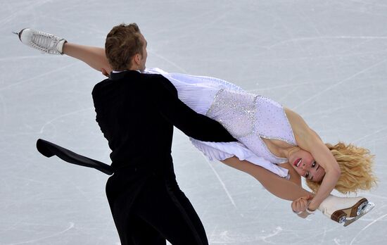 2014 Winter Olympics. Figure skating. Ice dance. Short program