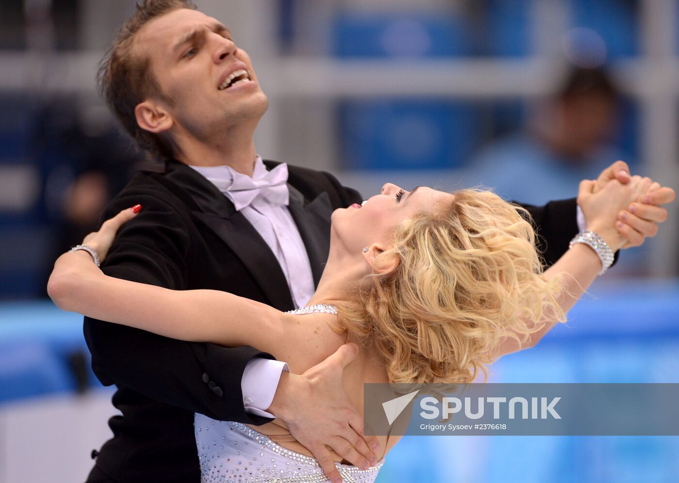 2014 Winter Olympics. Figure skating. Ice dance. Short program