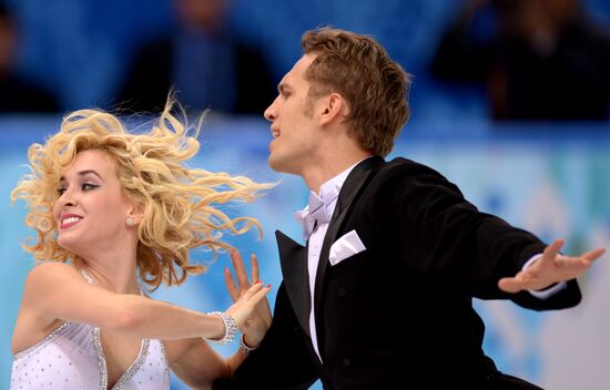 2014 Winter Olympics. Figure skating. Ice dance. Short program