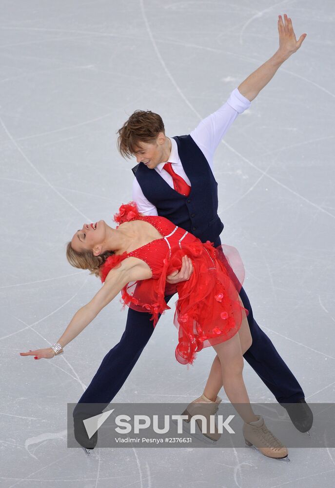 2014 Winter Olympics. Figure skating. Ice dance. Short program