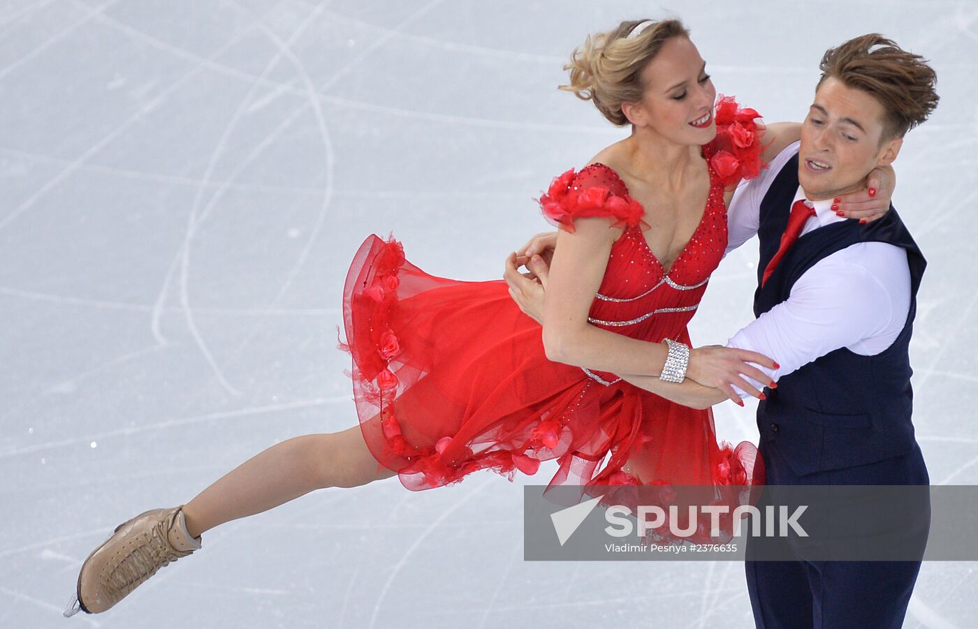 2014 Winter Olympics. Figure skating. Ice dance. Short program