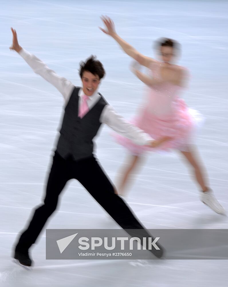 2014 Winter Olympics. Figure skating. Ice dance. Short program