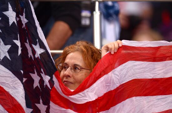 2014 Winter Olympics. Figure skating. Ice dance. Short program