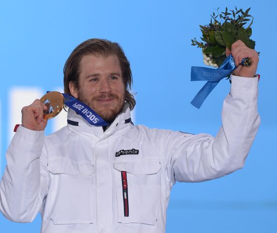 2014 Winter Olympics. Medal ceremony. Day Nine