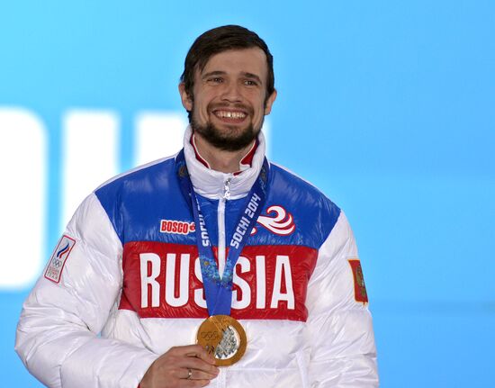 2014 Winter Olympics. Medal ceremony. Day Nine