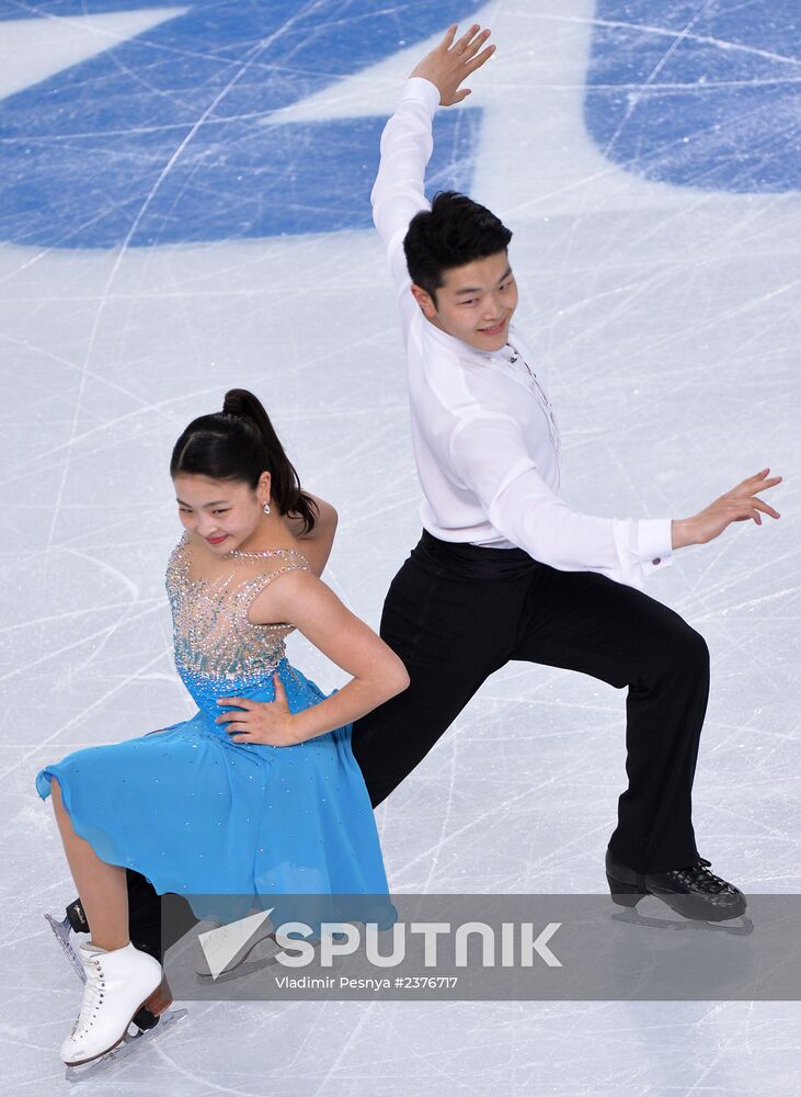 2014 Winter Olympics. Figure skating. Ice dance. Short program