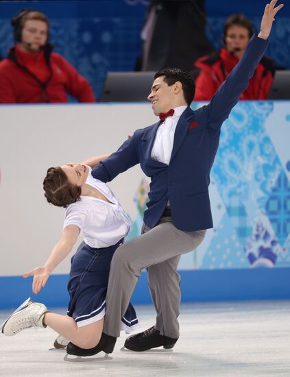 2014 Winter Olympics. Figure skating. Ice dance. Short program