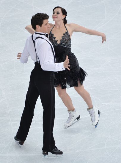 2014 Winter Olympics. Figure skating. Ice dance. Short program