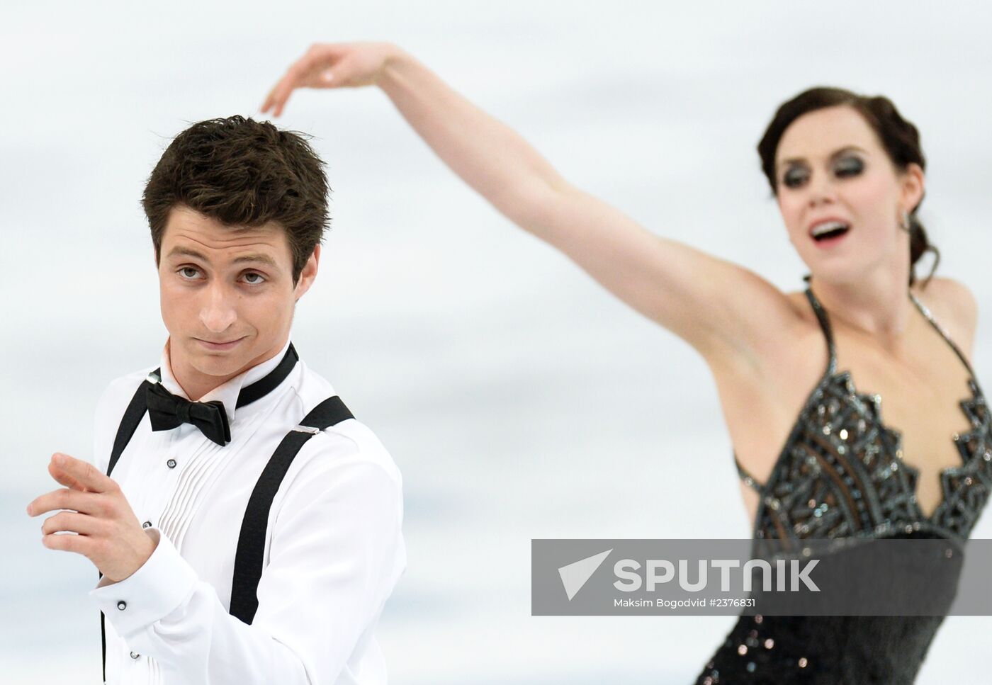 2014 Winter Olympics. Figure skating. Ice dance. Short program