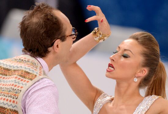 2014 Winter Olympics. Figure skating. Ice dance. Short program