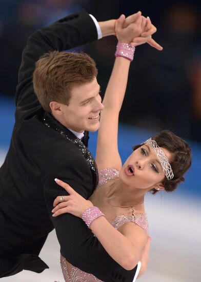 2014 Winter Olympics. Figure skating. Ice dance. Short program