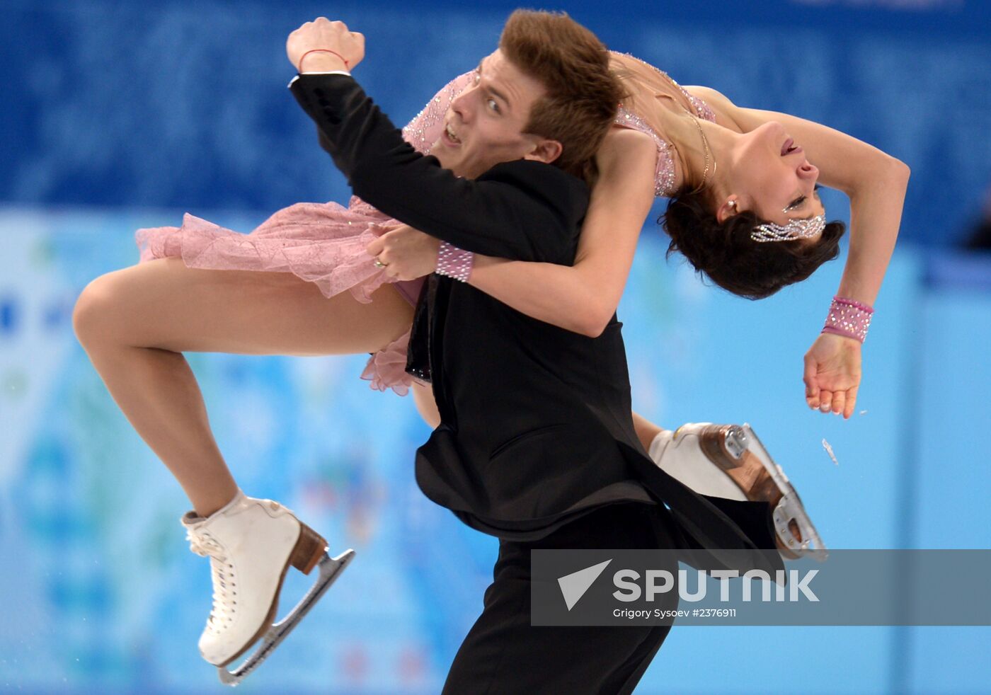 2014 Winter Olympics. Figure skating. Ice dance. Short program