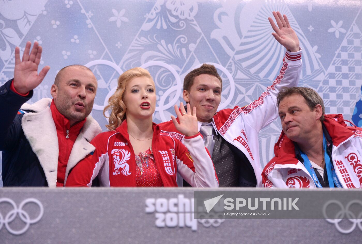 2014 Winter Olympics. Figure skating. Ice dance. Short program