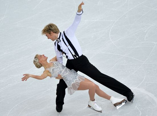 2014 Winter Olympics. Figure skating. Ice dance. Short program