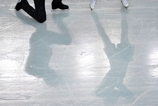 2014 Winter Olympics. Figure skating. Ice dance. Short program