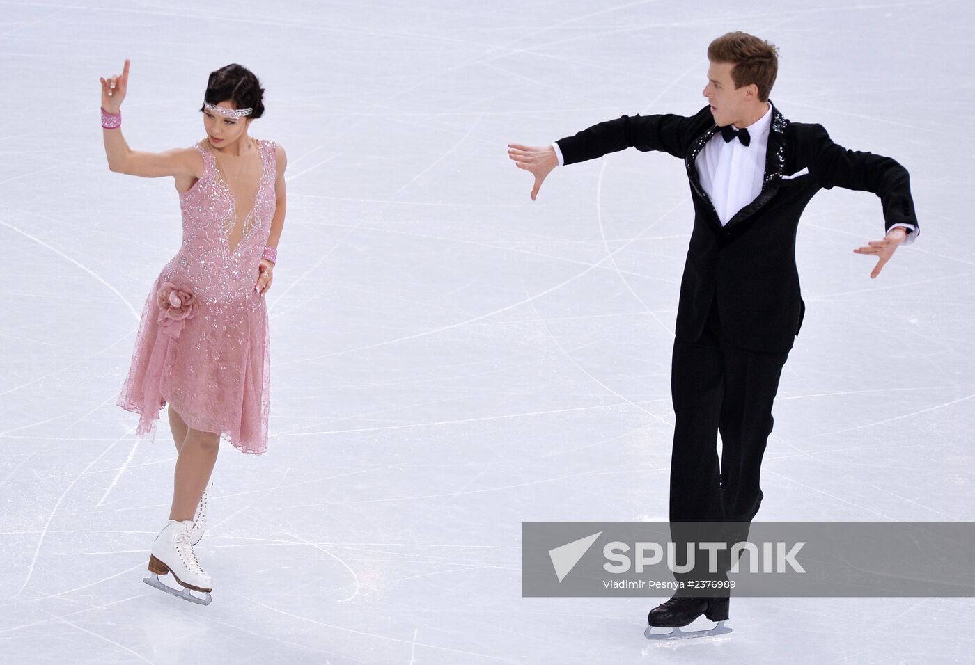 2014 Winter Olympics. Figure skating. Ice dance. Short program