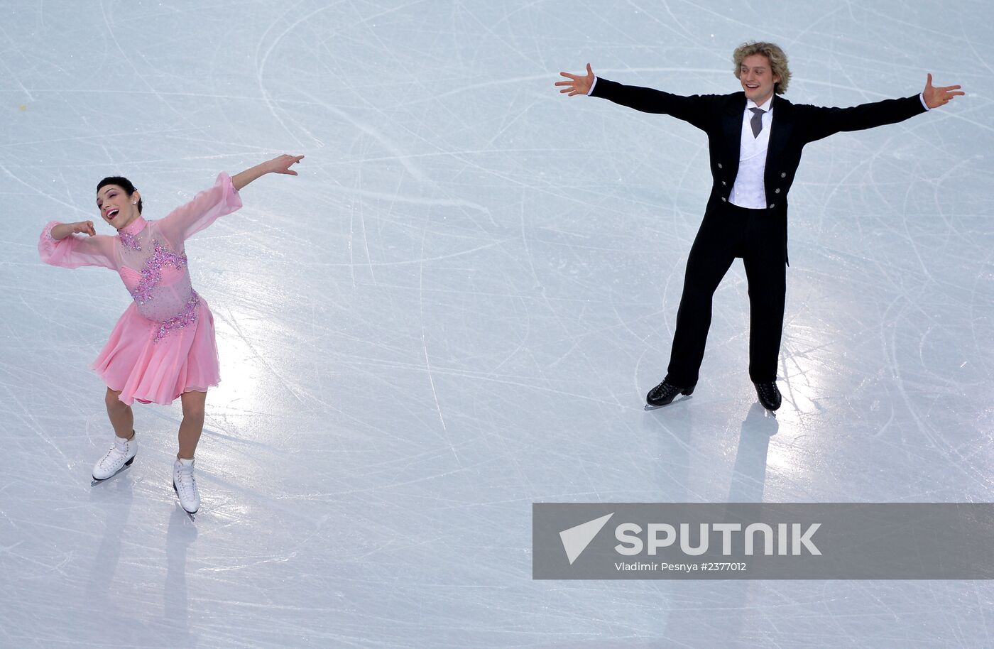 2014 Winter Olympics. Figure skating. Ice dance. Short program