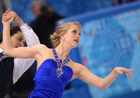 2014 Winter Olympics. Figure skating. Ice dance. Short program
