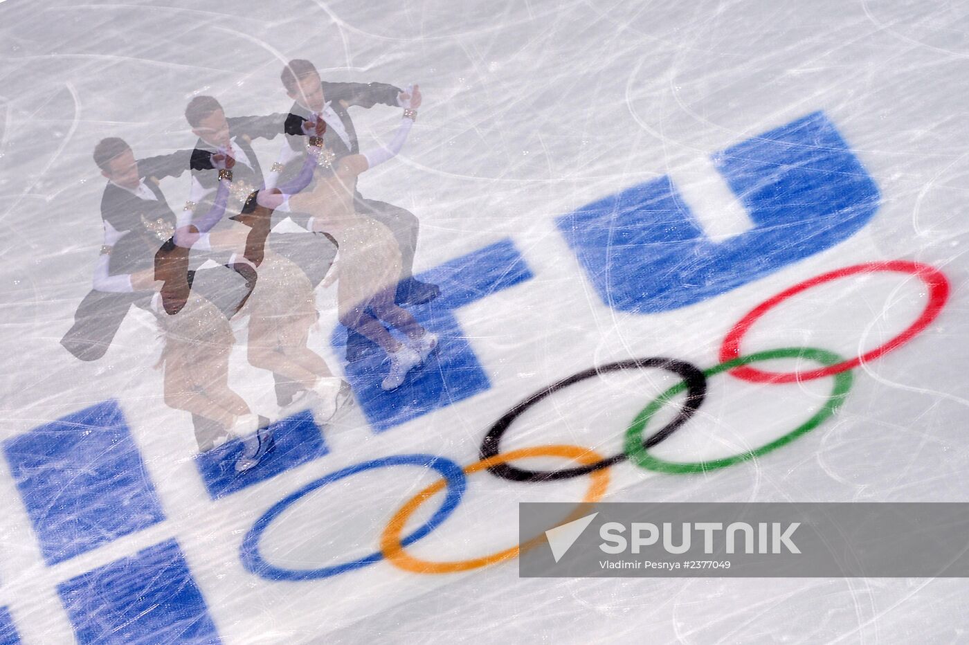 2014 Winter Olympics. Figure skating. Ice dance. Short program