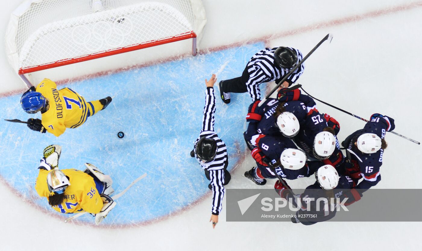 2014 Winter Olympics. Ice hockey. Women. USA vs. Sweden