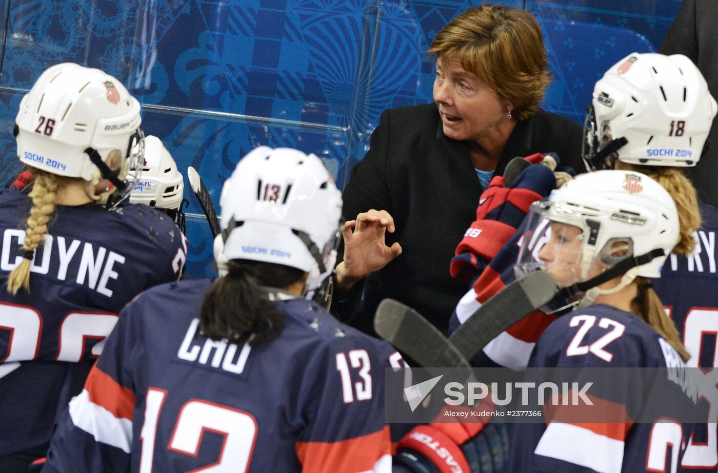 2014 Winter Olympics. Ice hockey. Women. USA vs. Sweden