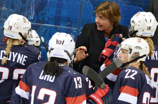 2014 Winter Olympics. Ice hockey. Women. USA vs. Sweden