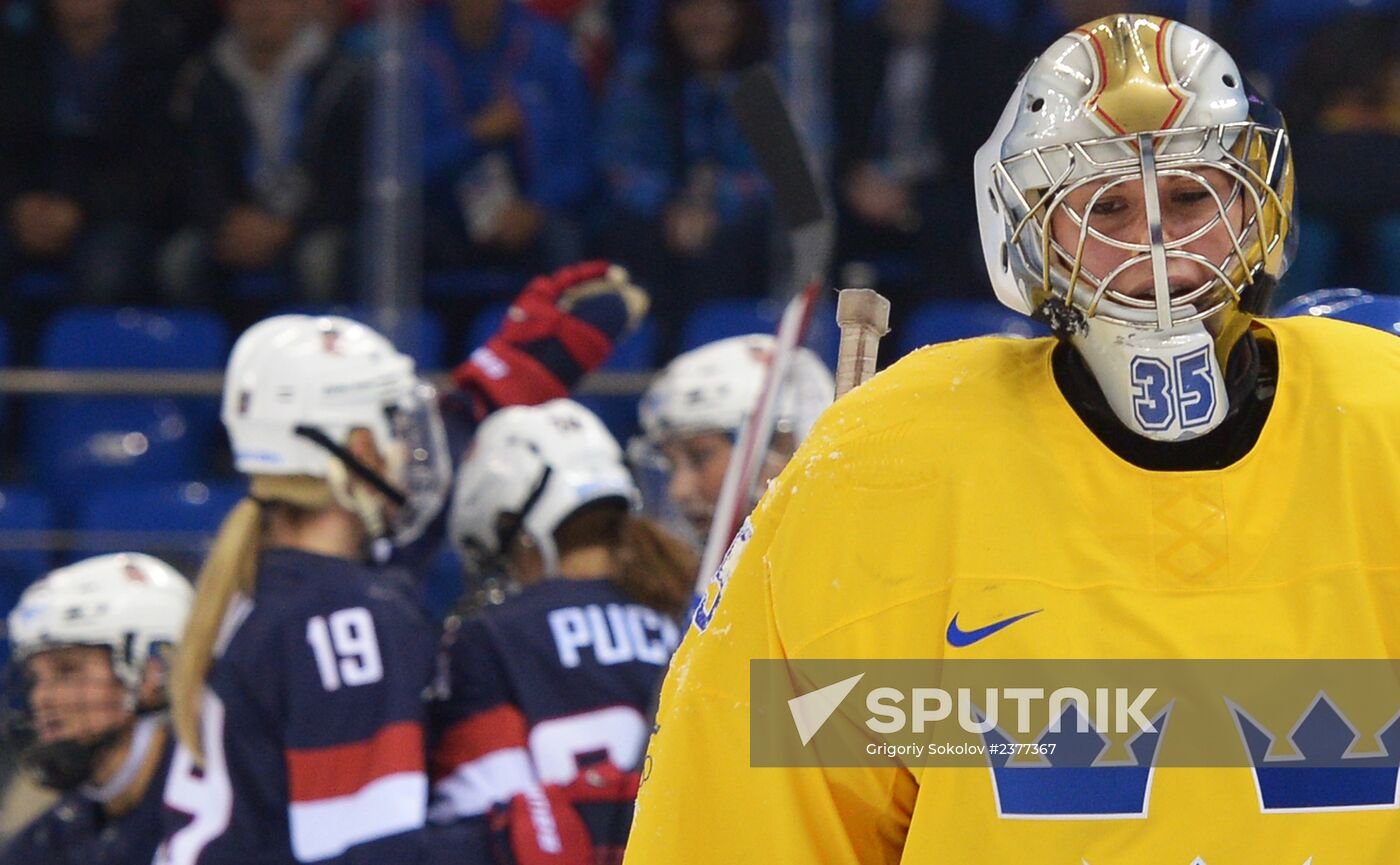 2014 Winter Olympics. Ice hockey. Women. USA vs. Sweden