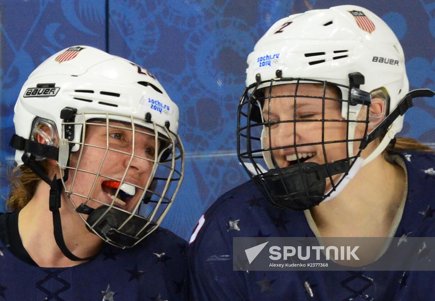 2014 Winter Olympics. Ice hockey. Women. USA vs. Sweden