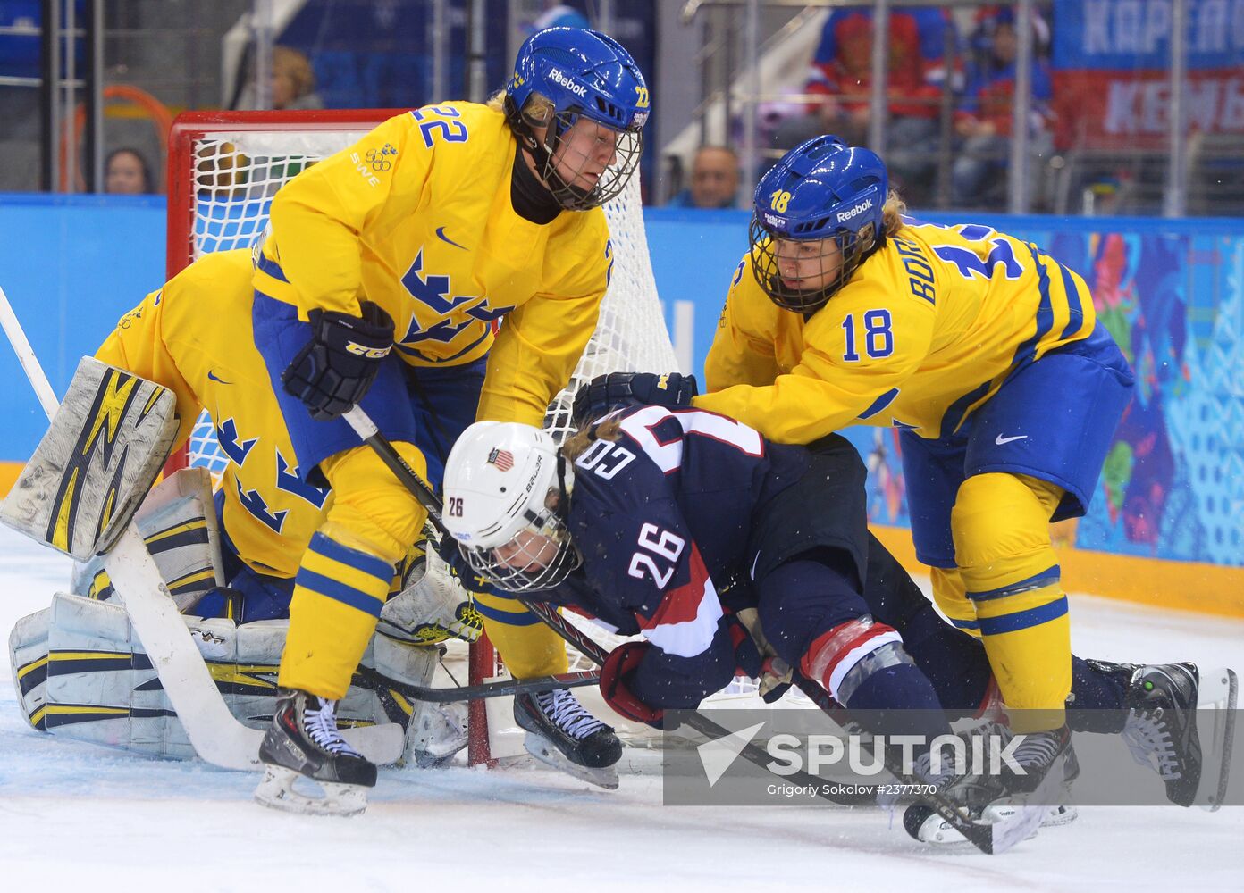 2014 Winter Olympics. Ice hockey. Men. USA vs. Sweden