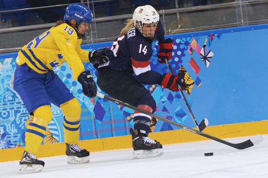 2014 Winter Olympics. Ice hockey. Women. USA vs. Sweden