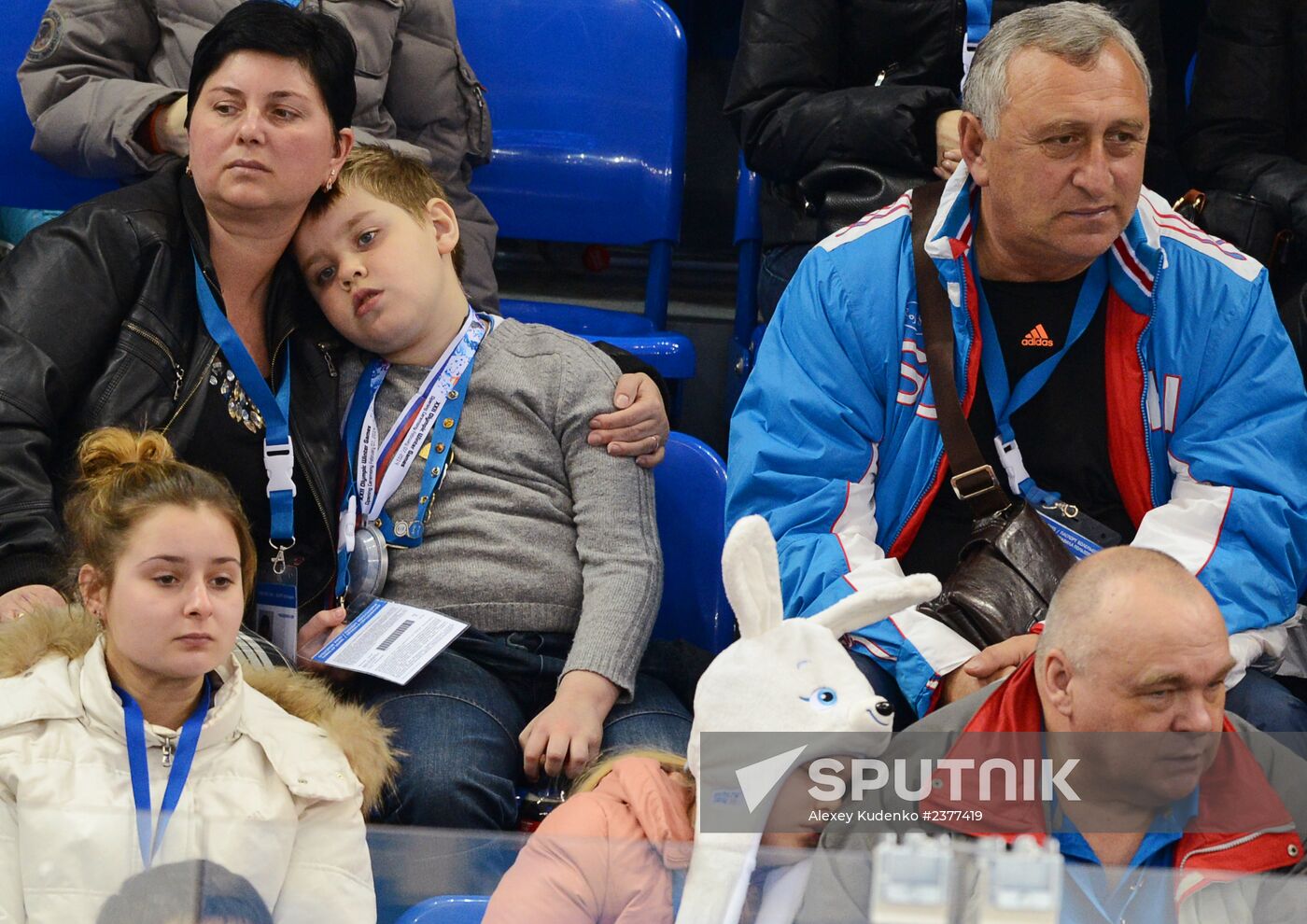 2014 Winter Olympics. Ice hockey. Women. USA vs. Sweden