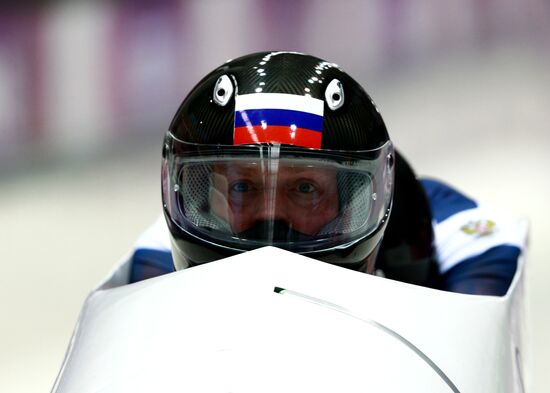 2014 Winter Olympics. Bobsleigh. Two-man. Day One