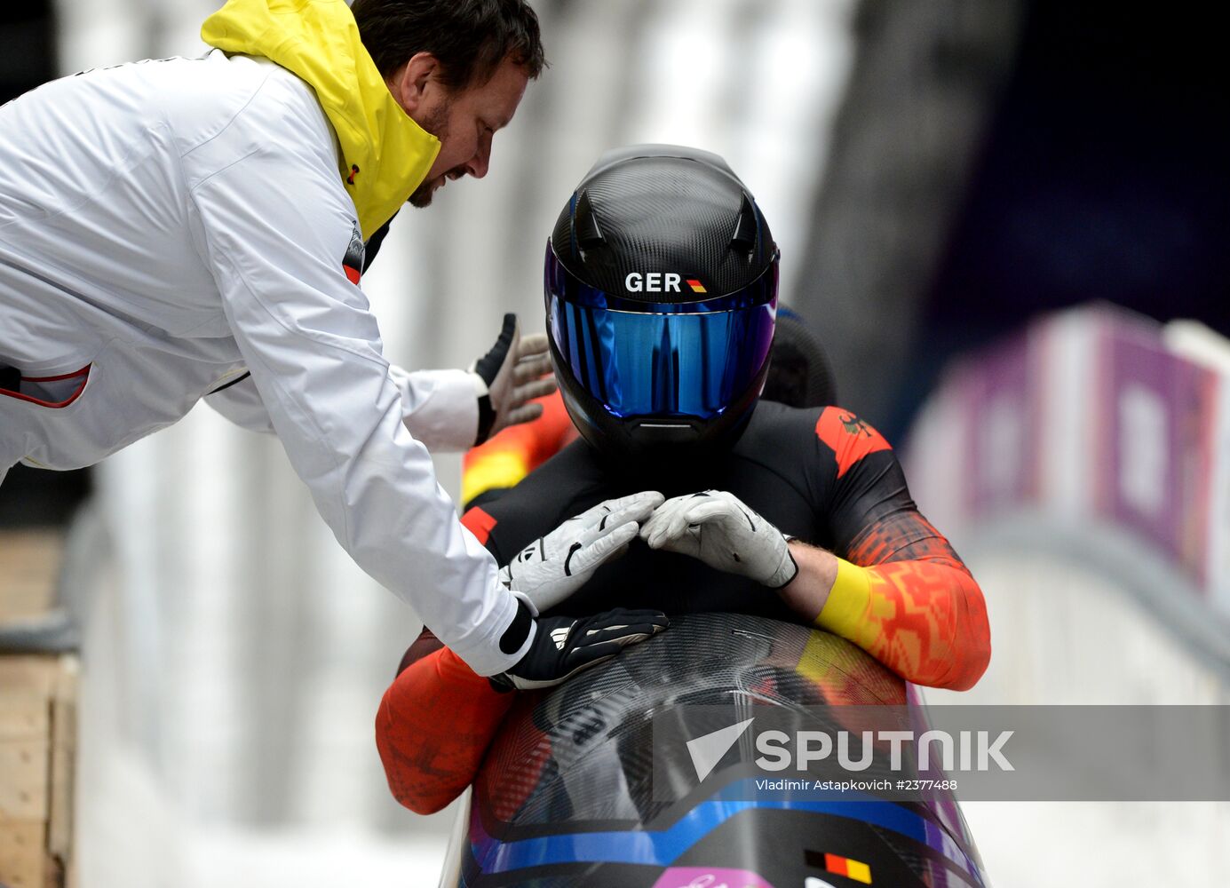 2014 Winter Olympics. Bobsleigh. Two-man. Day One