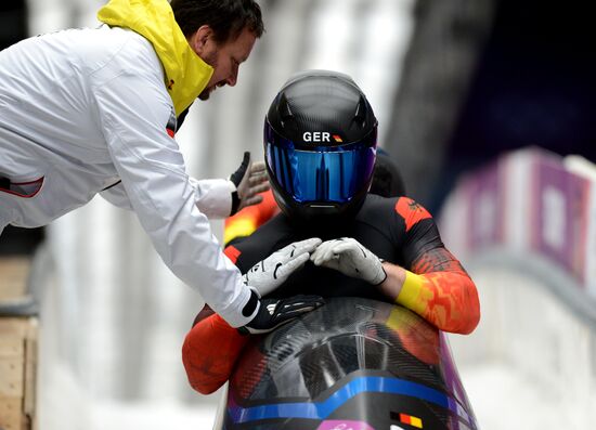 2014 Winter Olympics. Bobsleigh. Two-man. Day One