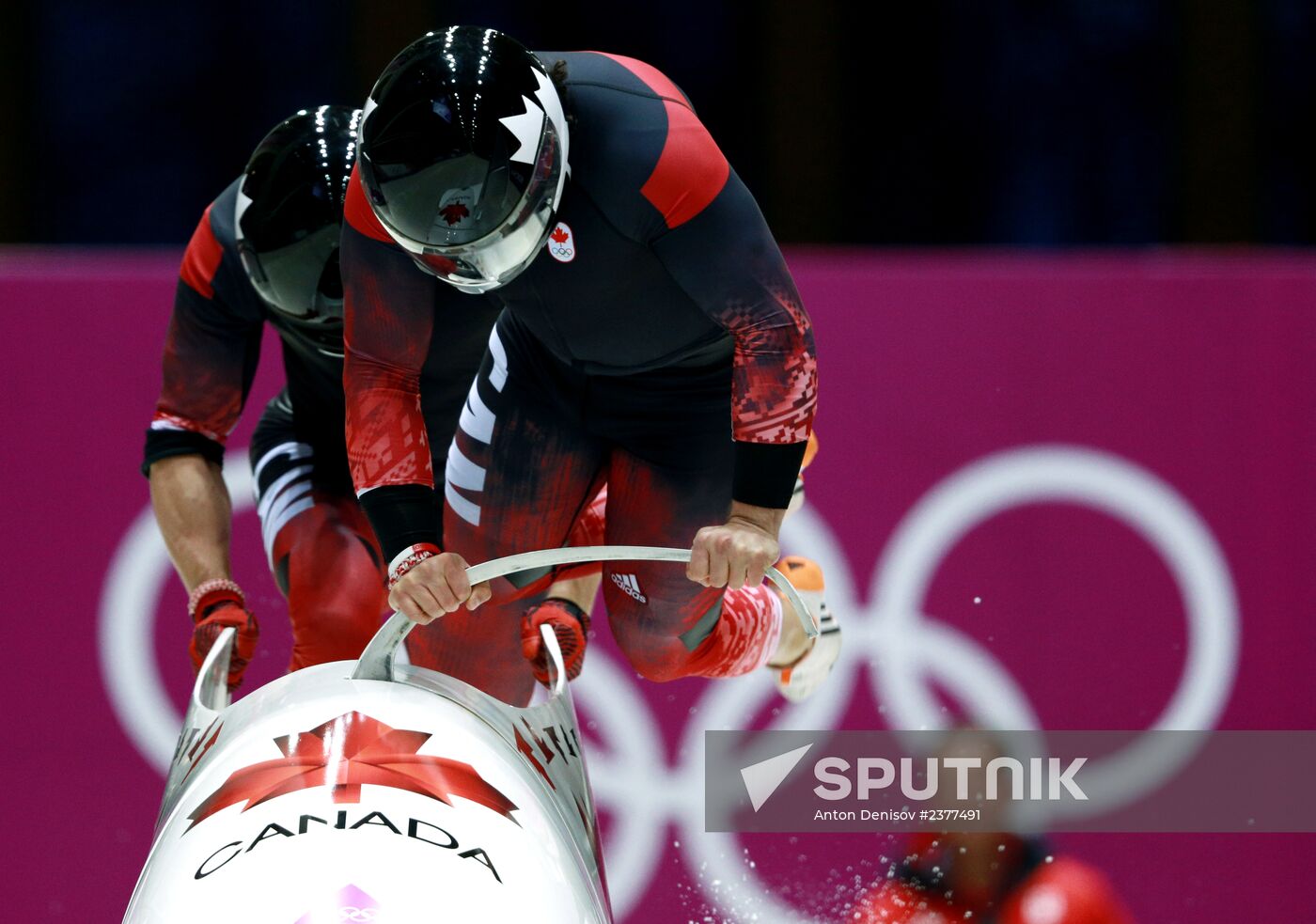 2014 Winter Olympics. Bobsleigh. Two-man. Day One