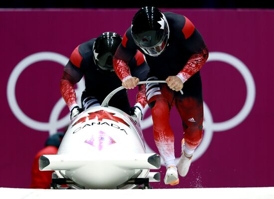 2014 Winter Olympics. Bobsleigh. Two-man. Day One