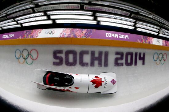 2014 Winter Olympics. Bobsleigh. Two-man. Day One