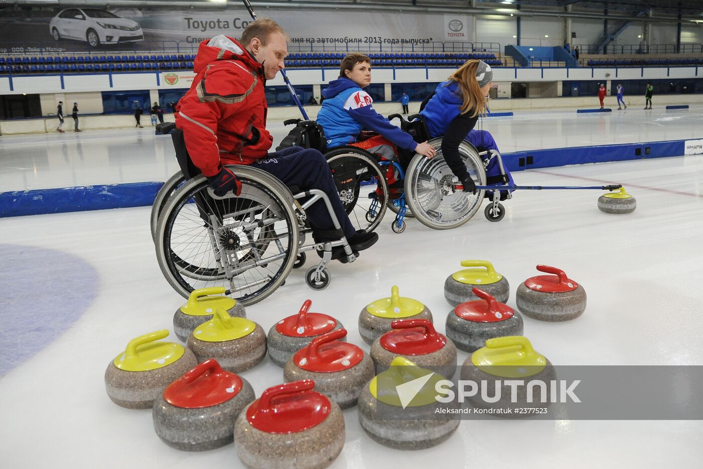 Russian Paralympic wheelchair curling team holds training session